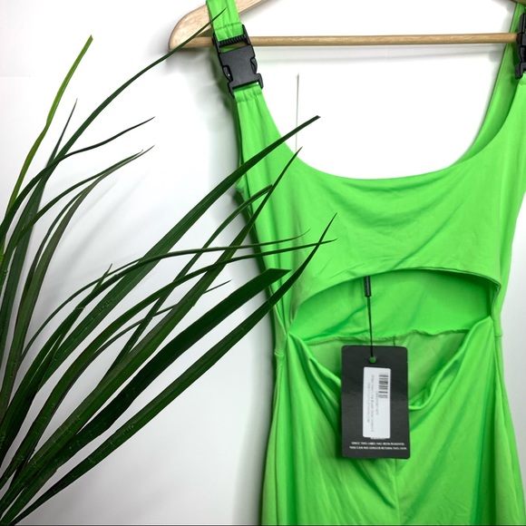 neon lime buckle top